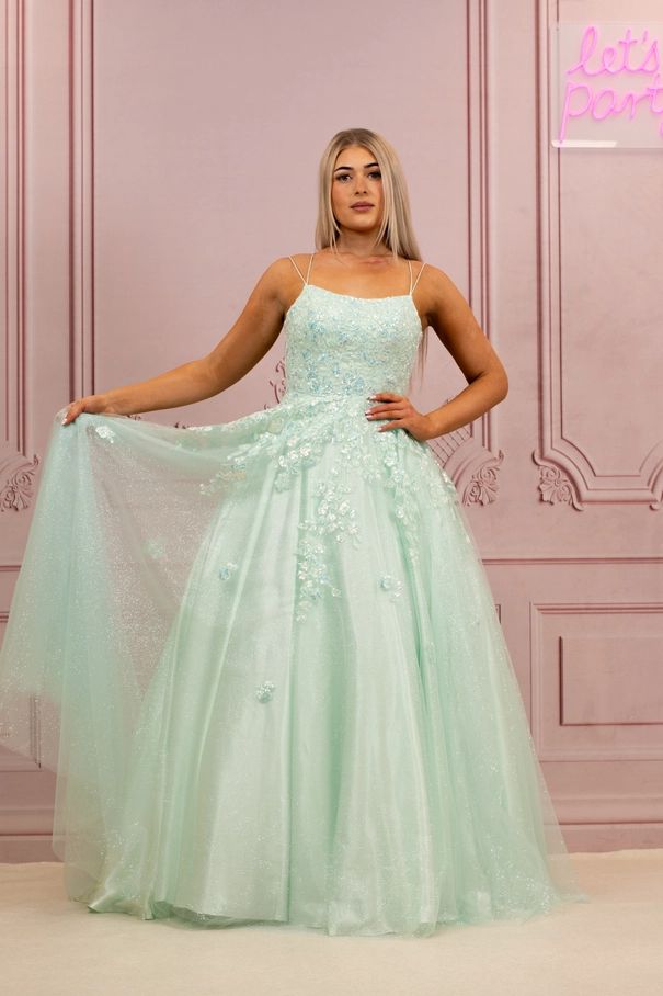 Dream Prom Dress - Image 5