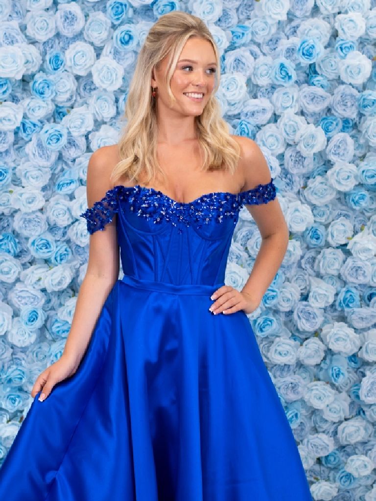 Delilah prom dress