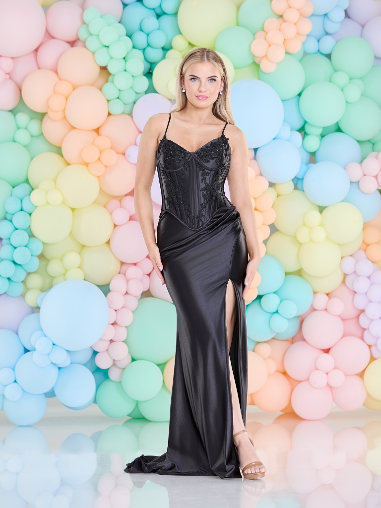 Desarae prom dress